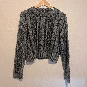NWT BDG cable knit sweater